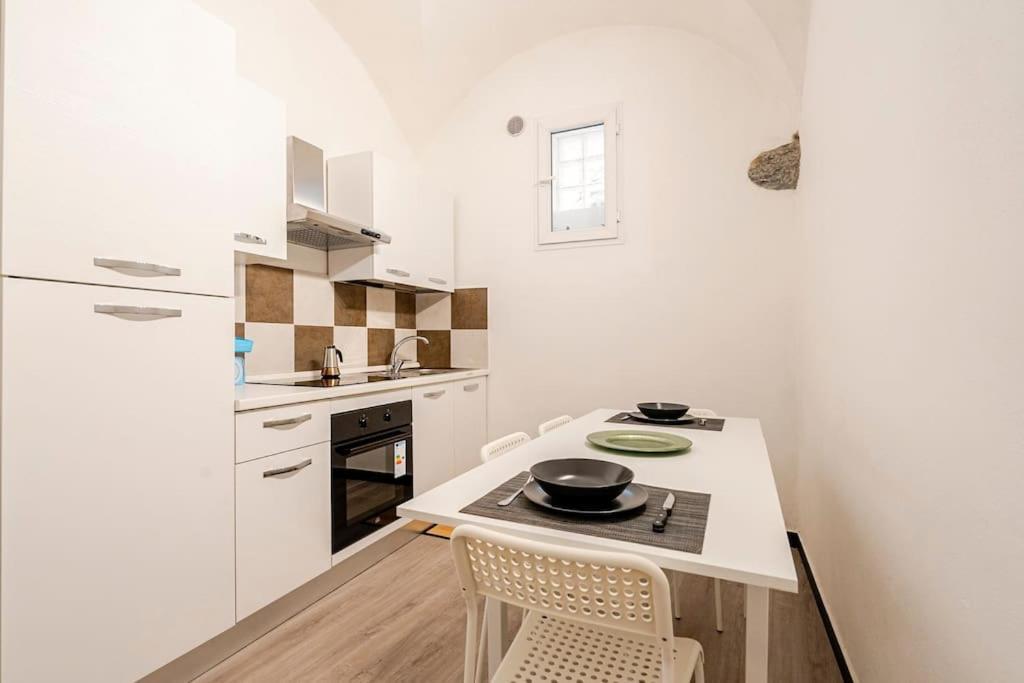 The First Porta Soprana Prione Apartment Genua